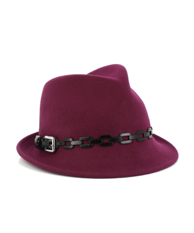 Women's winter felt hat with asymmetrical crest