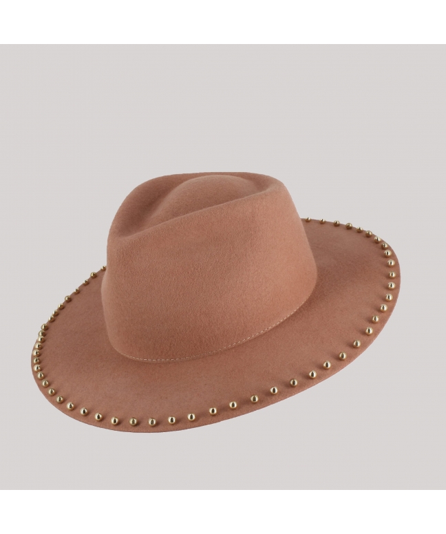 Fedora borchiato