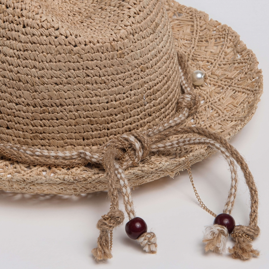 100% natural raffia hat with woven brim