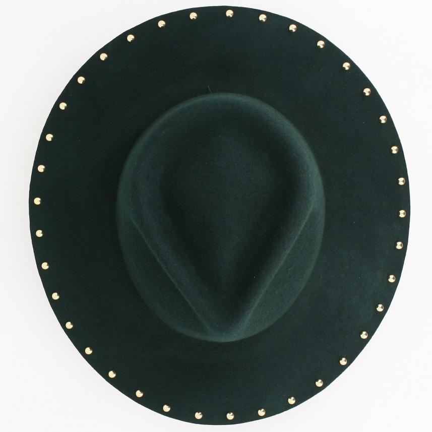 Fedora borchiato